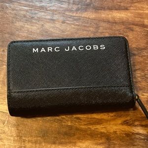 Marc Jacobs bifold Saffiano wallet